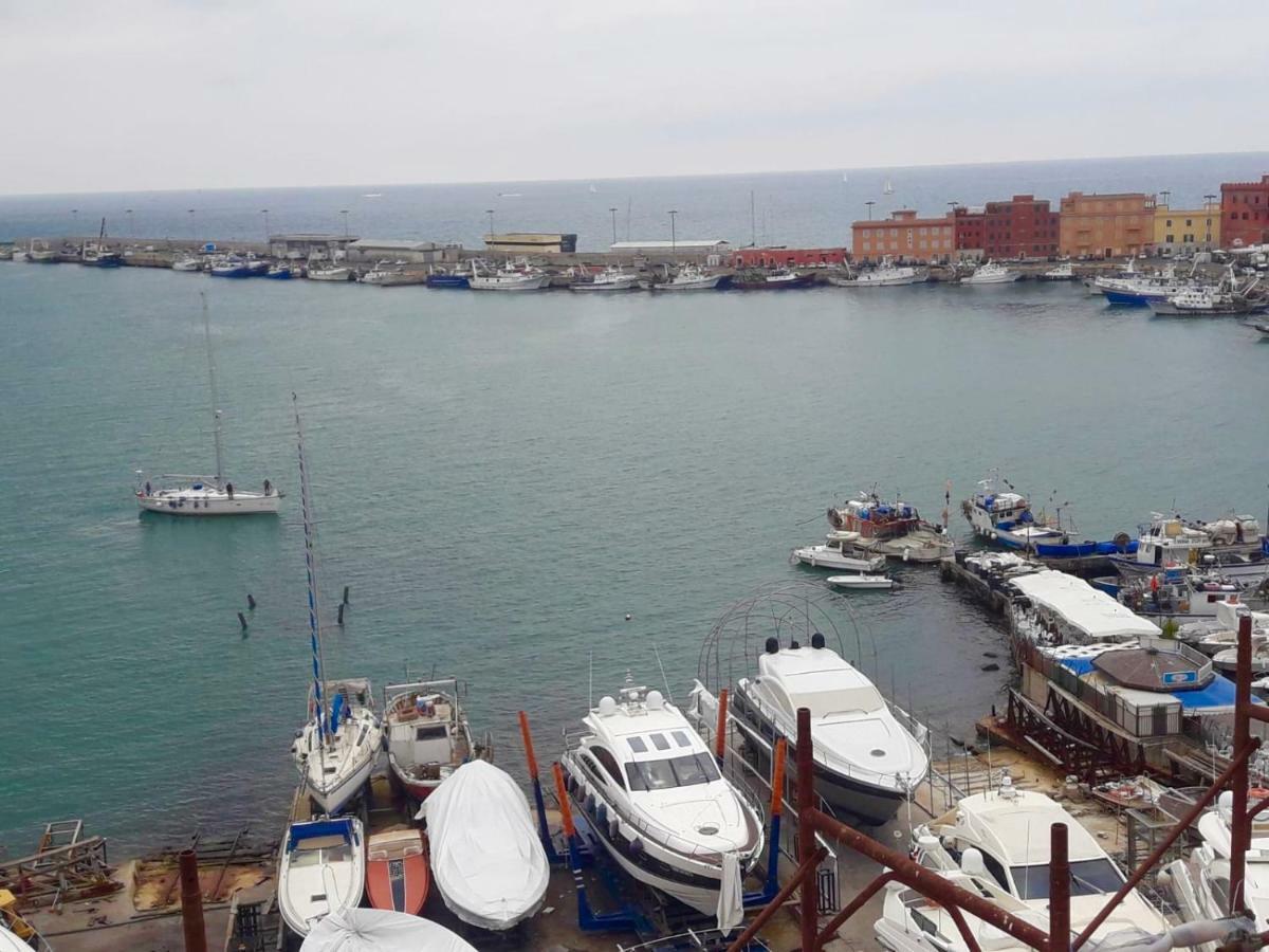 Ferienwohnung La Finestrella Dell'Arte Un Orizzonte Da Guardare Anzio Exterior foto